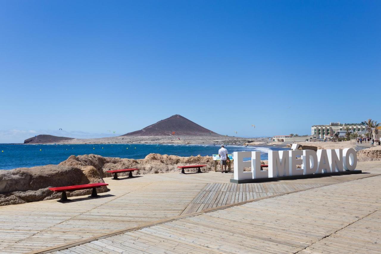 Home2Book Charming Seaside Apt El Medano, Terrace Exterior photo